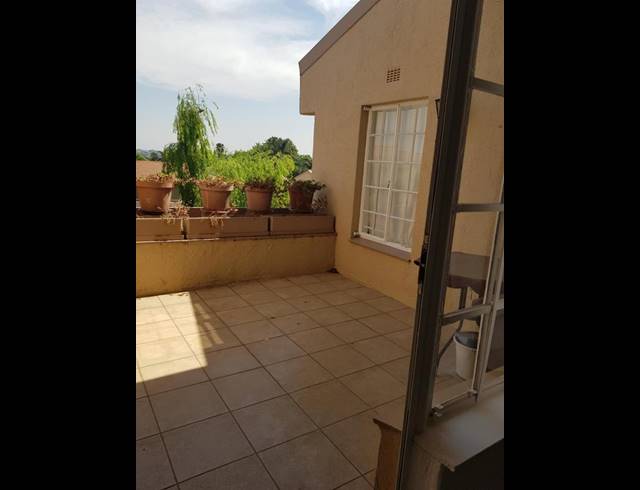 1 BEDROOM PROPERTY TO RENT IN BEDFORD PARK